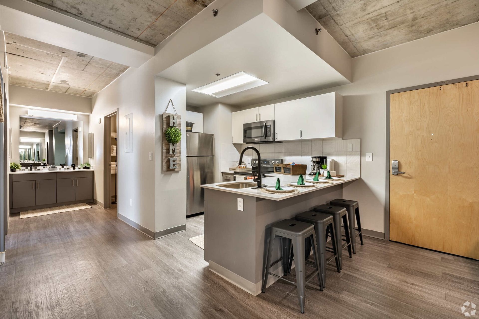 Scene 2: Inside the Lofts